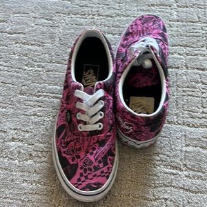 Vans Pink and Black Sneakers Size 7
